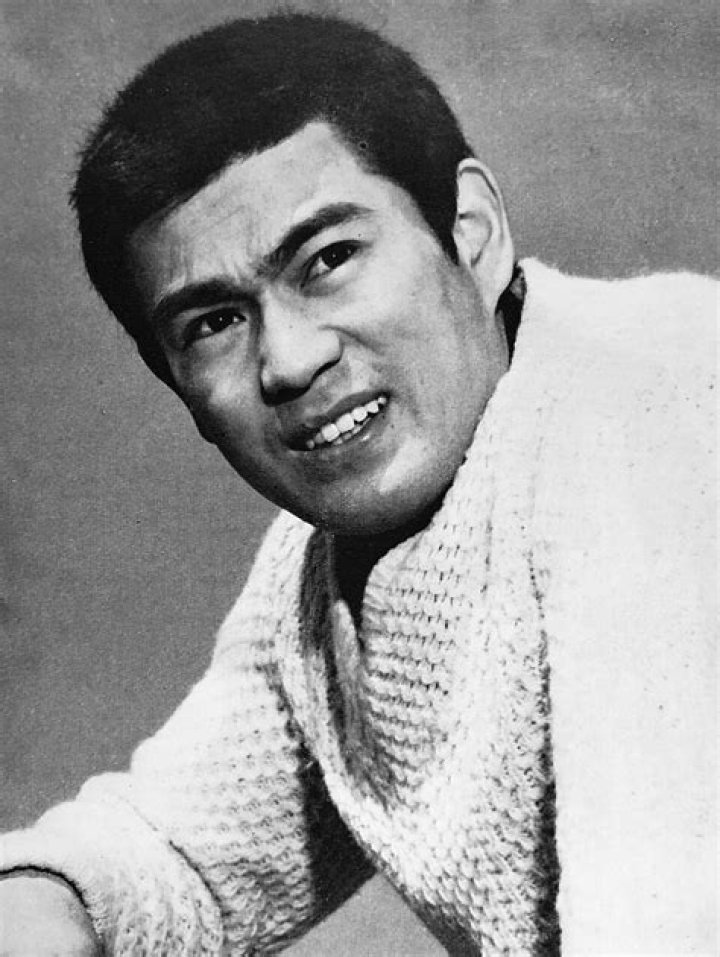 千葉真一の妻・野際陽子と玉美の素顔：伝説の俳優が愛した女性たち
